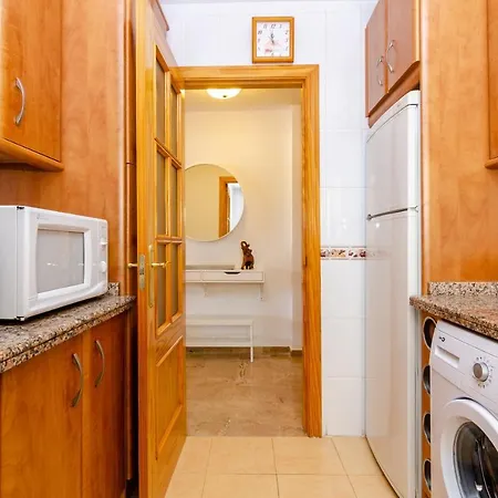 Apartment Wintowinrentals Pool, Sunny Side & Free Parking.
